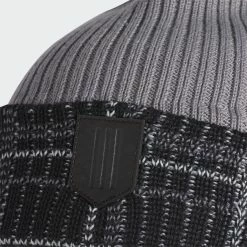 Adidas NOVELTY BEANIE GRETHR -Outlet Clubs Store GV2448 photo detail 1 transparent 2000x2000 8f8fdb6a cf32 47df 8d03 30fd4e4db4f7
